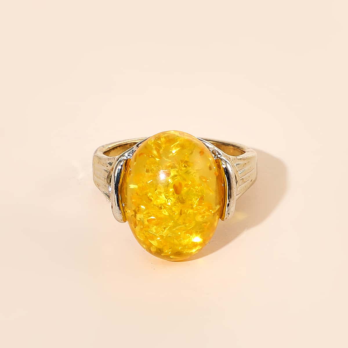

Gemstone Engraved Ring, Yellow