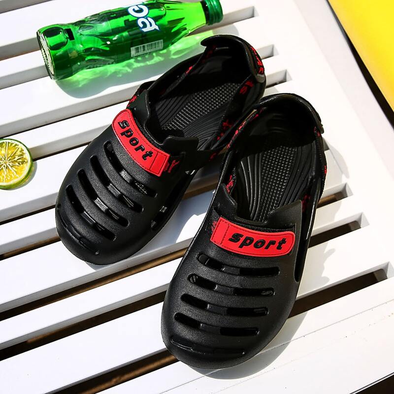 

Guys Letter Graphic Cut Out Sandals, Black