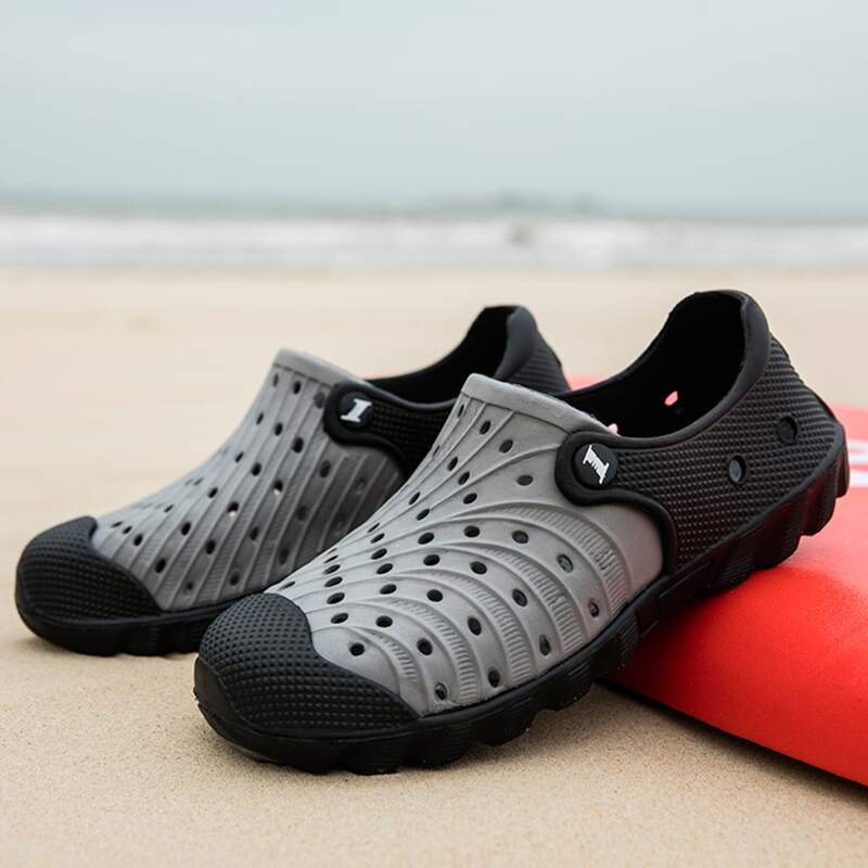 

Guys Colorblock Hollow Out Sandals, Grey