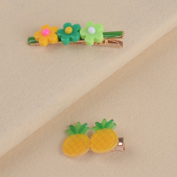 

2pcs Toddler Girls Floral Decor Hair Clip, Multicolor