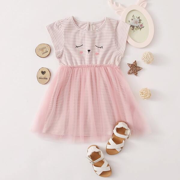 

Toddler Girls Cartoon Graphic Mesh Panel Dress, Baby pink