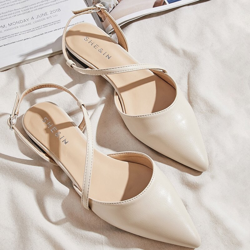 

Point Toe Slingback Flats, Beige
