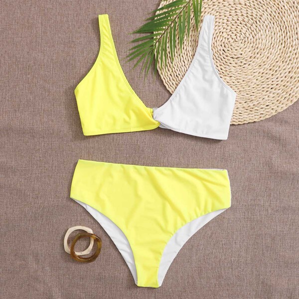 

Plus Two Tone Twist Bikini Swimsuit, Multicolor