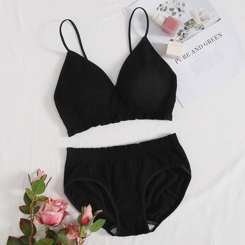 

Solid Frill Trim Lingerie Set, Black