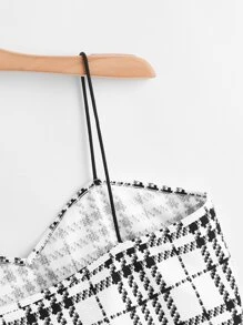 SHEIN 大碼雞心領格紋短版吊帶上衣 - 黑與白 - 查看 4