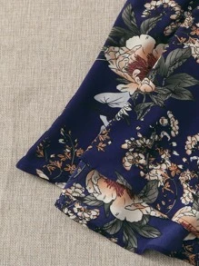 SHEIN Holidaya Plus Contrast Lace Floral Print Cami Romper - Multicolor - View 4