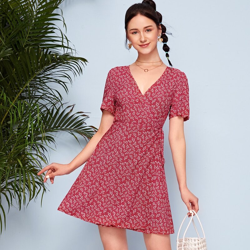 

Ditsy Floral Wrap Dress, Rose red