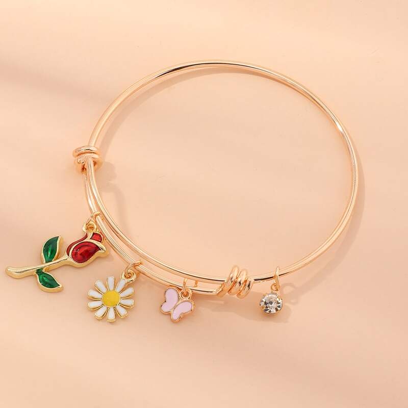 

Butterfly & Flower Charm Bracelet, Gold