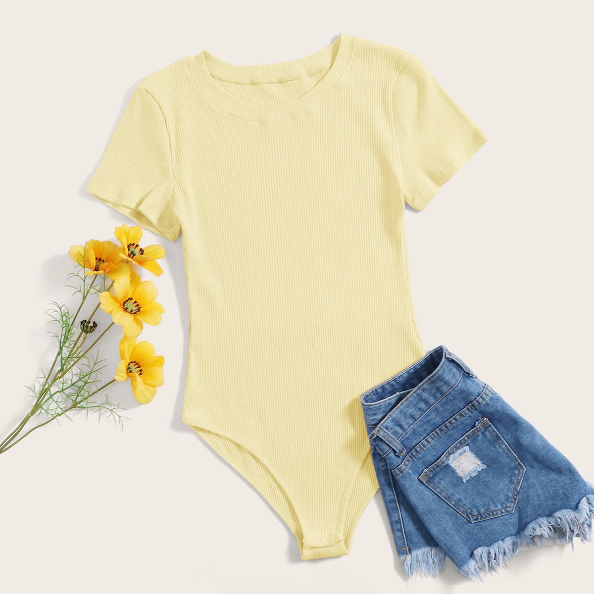 

Solid Tee Bodysuit, Yellow pastel