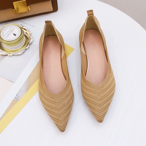 

Point Toe Knit Flats, Khaki