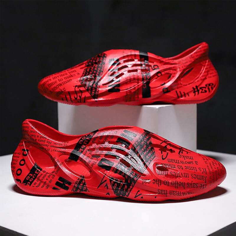 

Guys Letter Graphic Cut-out Slip On Sandals, Red