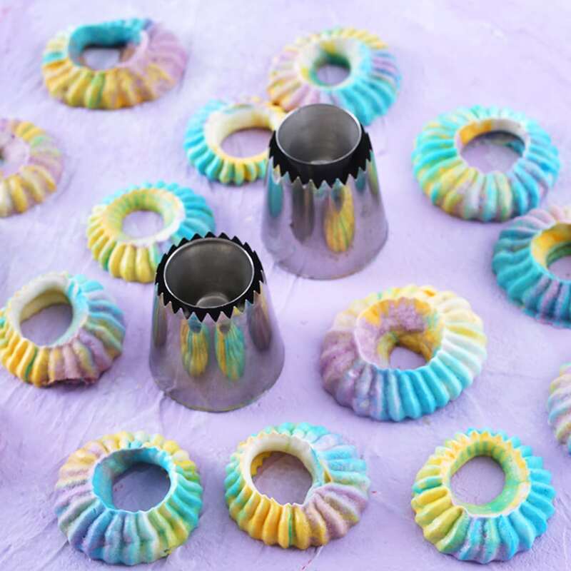 

Baking Piping Nozzle, Silver