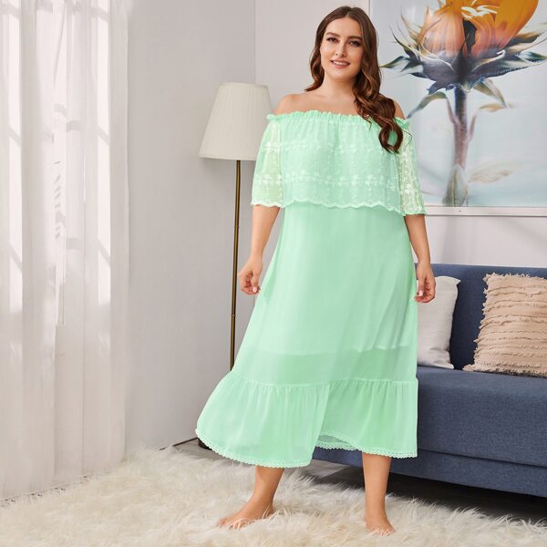 

Plus Off Shoulder Embroidered Mesh Night Dress, Mint green
