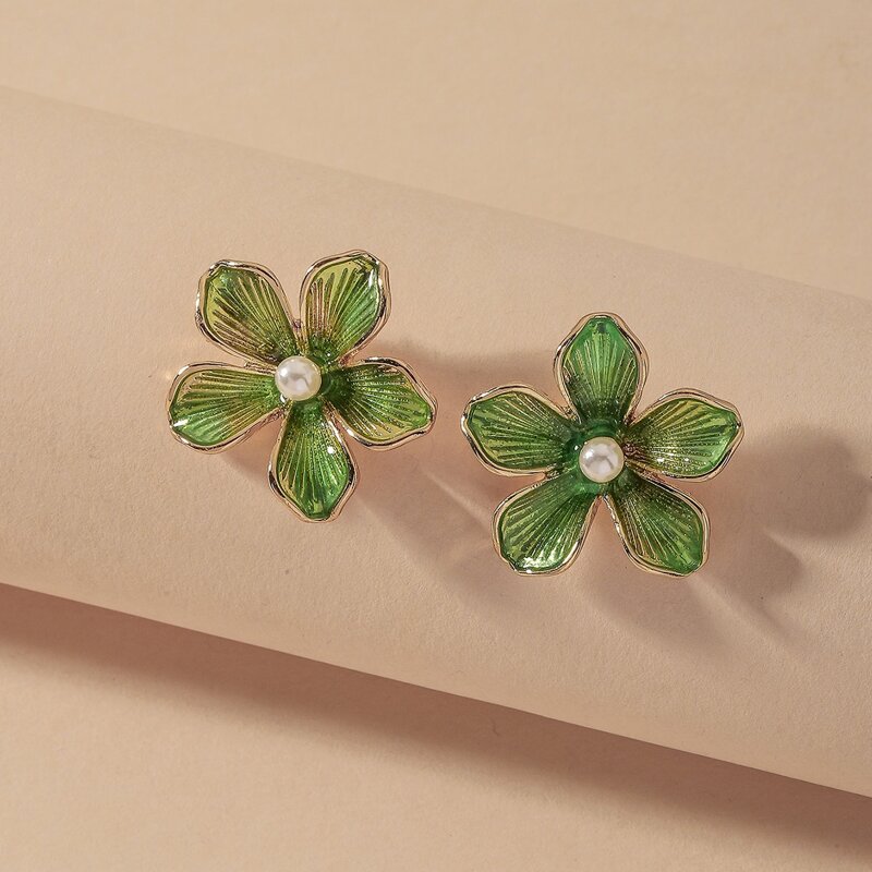 

Flower Design Stud Earrings, Green
