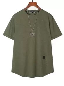 Manfinity Homme Đàn ông chữ cái vá cong Hem Tee - xanh quân đội - Xem 3