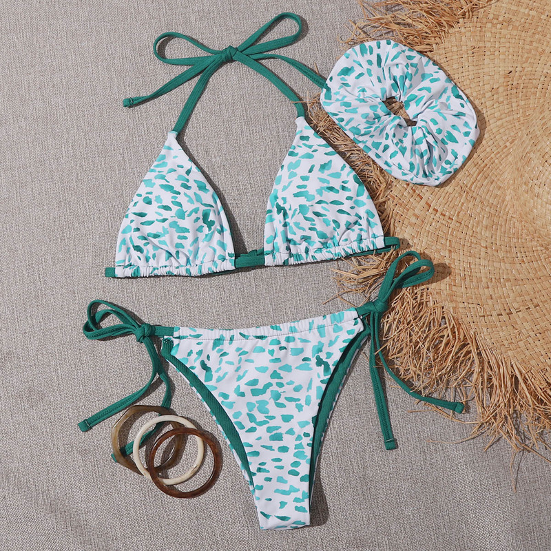 

Allover Print Triangle Bikini Swimsuit & Scrunchie, Green