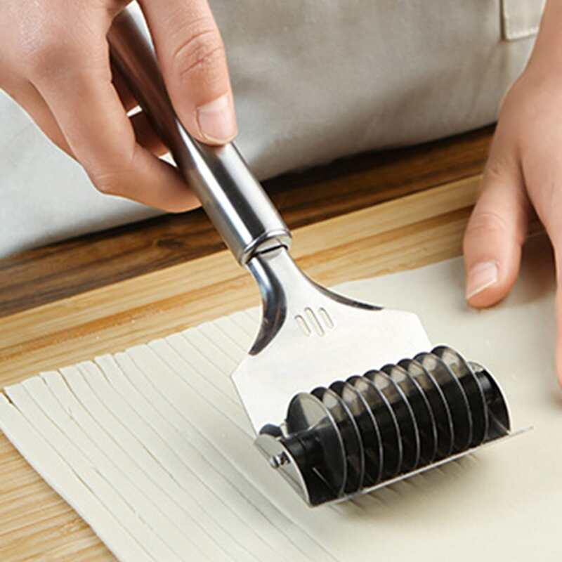 

1pc Stainless Steel noodle Cutter, Silver