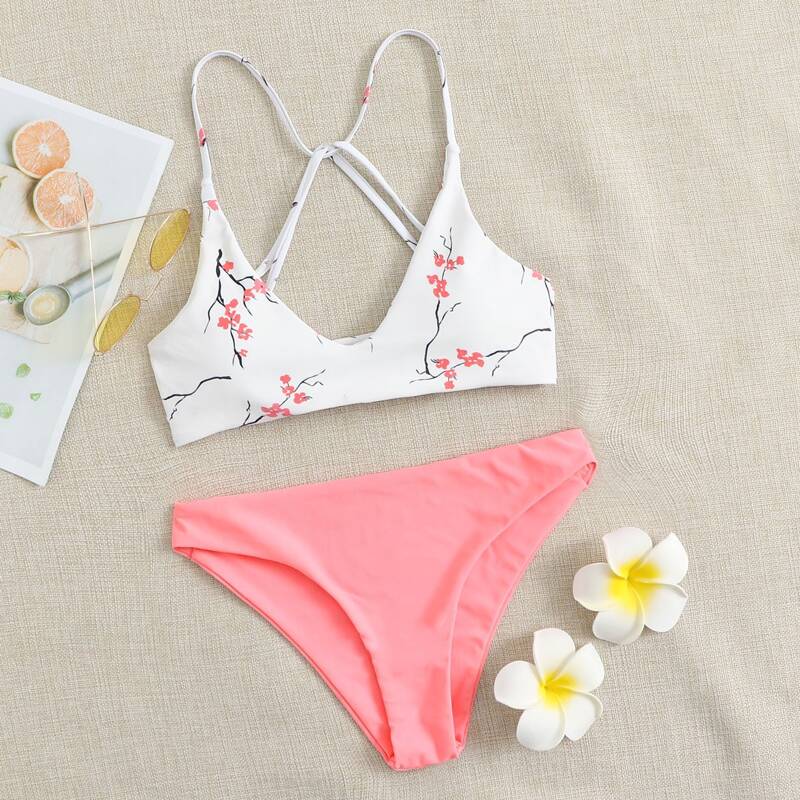 

Cross Strap Floral Bikini Swimsuit, Multicolor