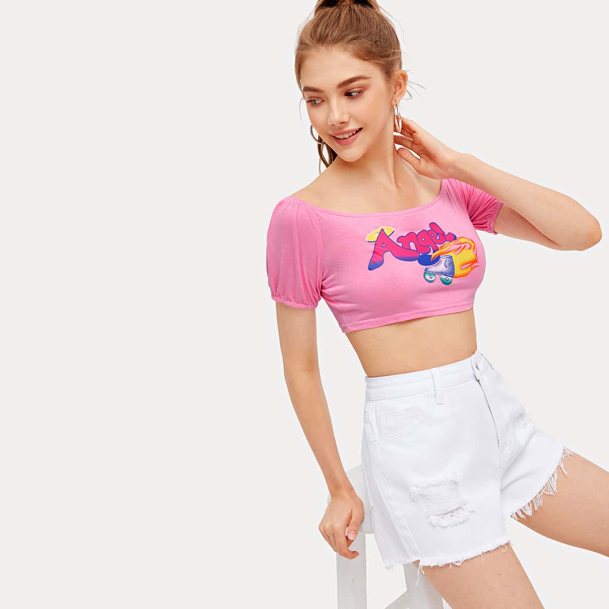 

Letter Graphic Crop Top, Pink