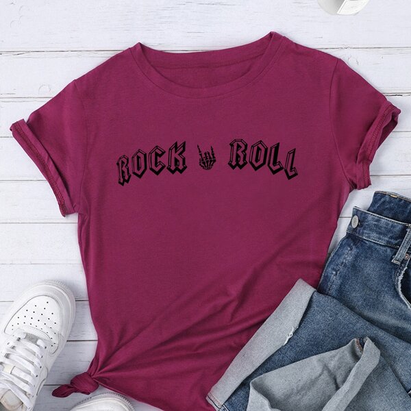 

Skull & Letter Graphic Tee, Burgundy