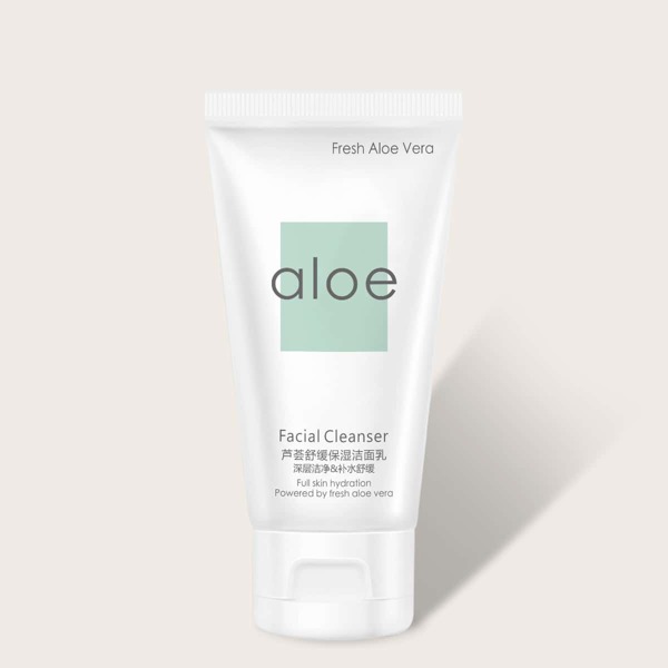 

Fresh Aloe Vera Facial Cleanser, White