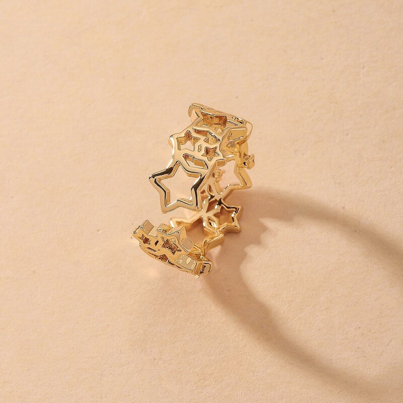

Hollow Out Star Design Ring, Gold