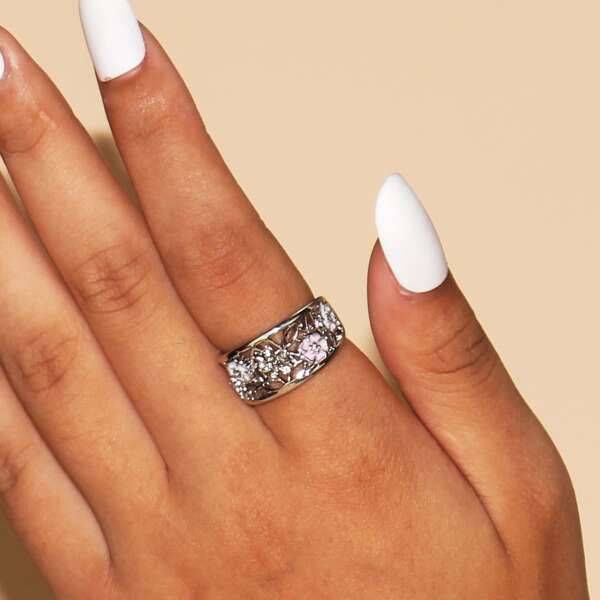 

Hollow Out Flower Decor Ring, Silver