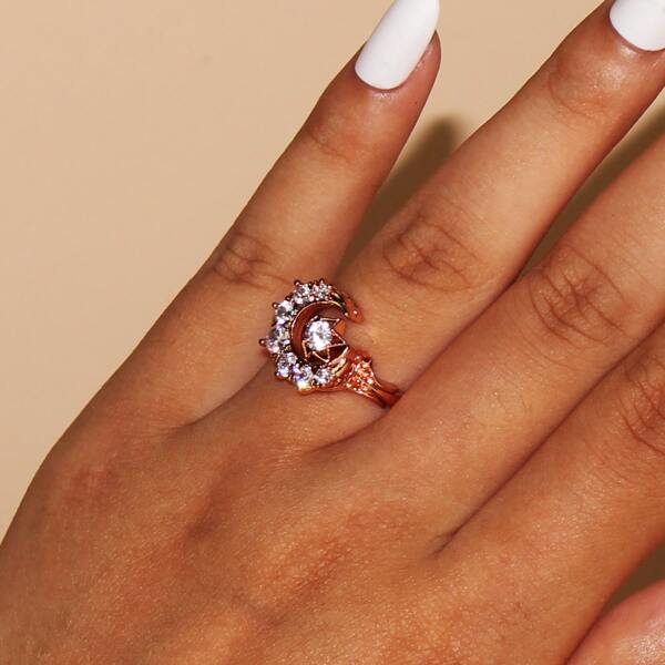 

Rhinestone Moon Ring, Gold