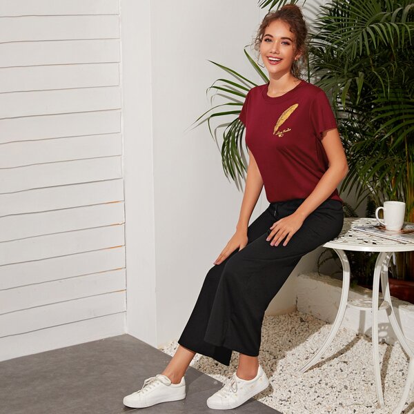 

Feather Print Tee & Wide Leg Pants, Multicolor