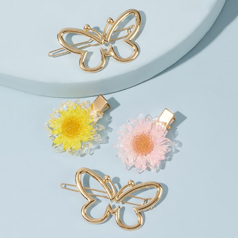 

4pcs Butterfly Shaped Hair Clip, Multicolor