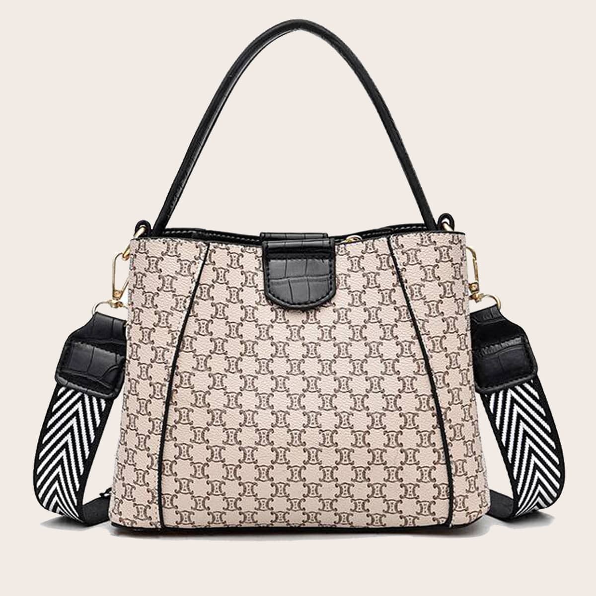 

Geometric Graphic Bucket Bag, Beige