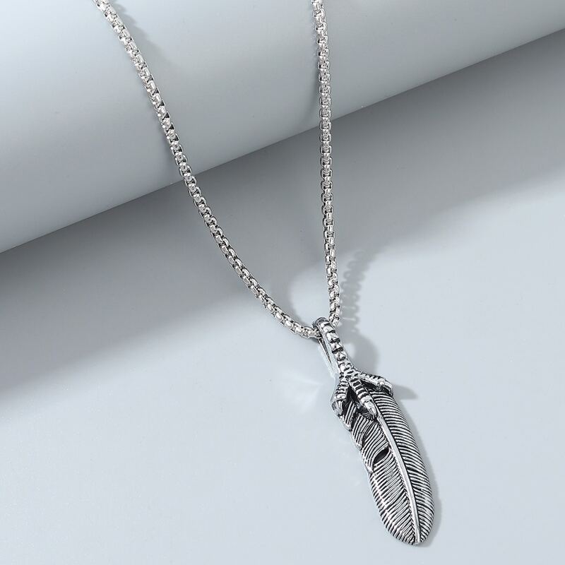 

Guys Feather Charm Necklace, Silver