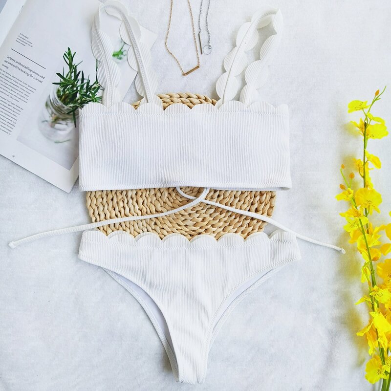 

Rib Scallop Trim Bikini Swimsuit, White