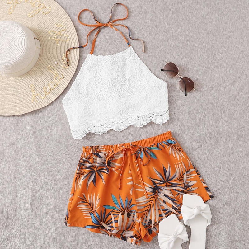 

Tie Back Guipure Lace Halter Top & Tropical Print Shorts Set, Multicolor