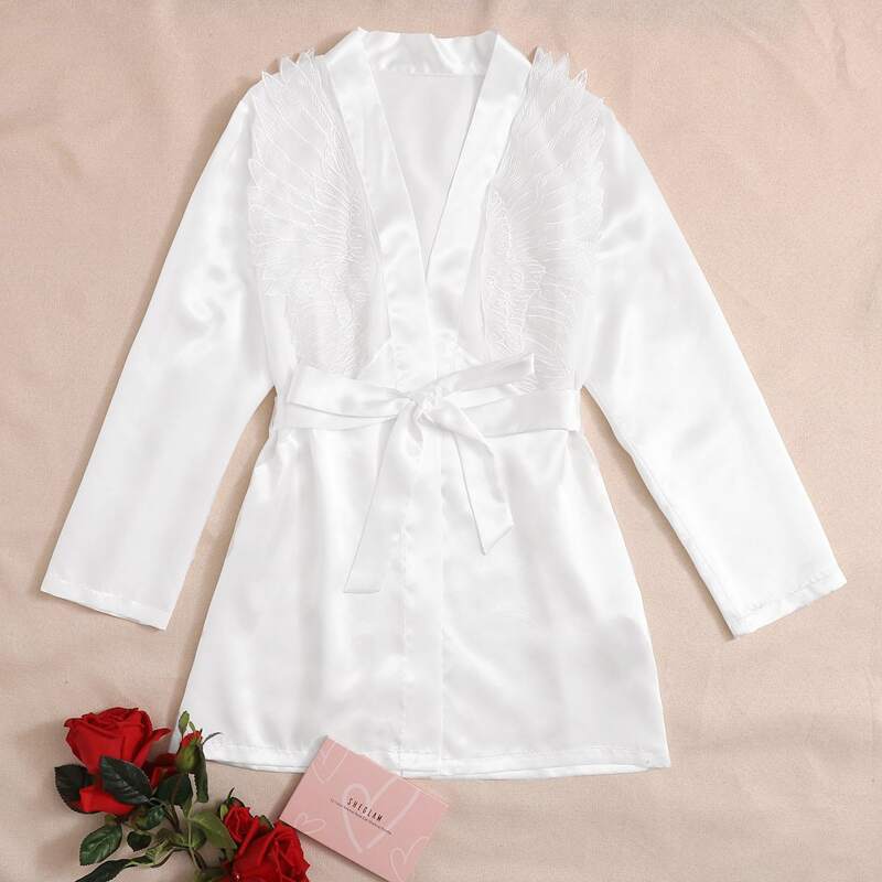 

Satin Wing Patched Self Tie Night Robe, White