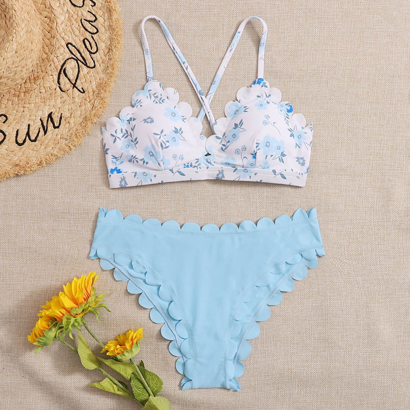 

Floral Scallop Halter Bikini Swimsuit, Multicolor