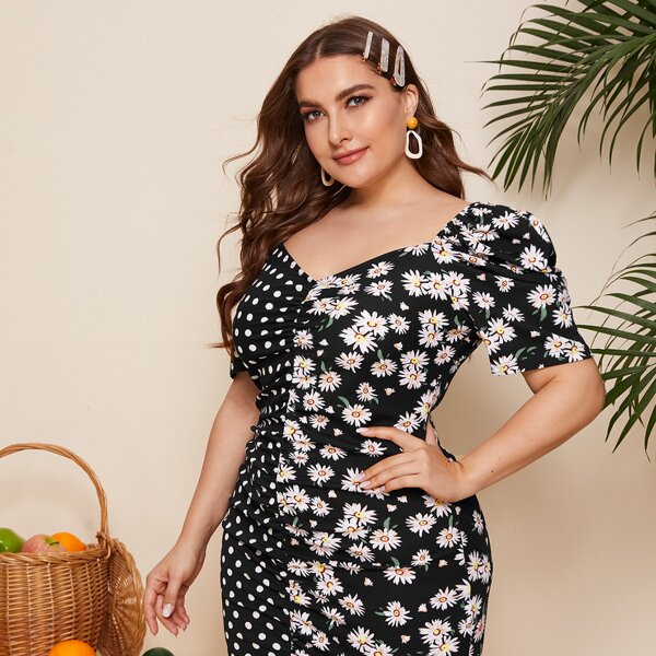 

Plus Puff Sleeve Spliced Daisy Floral and Polka Dot Ruched Dress, Black