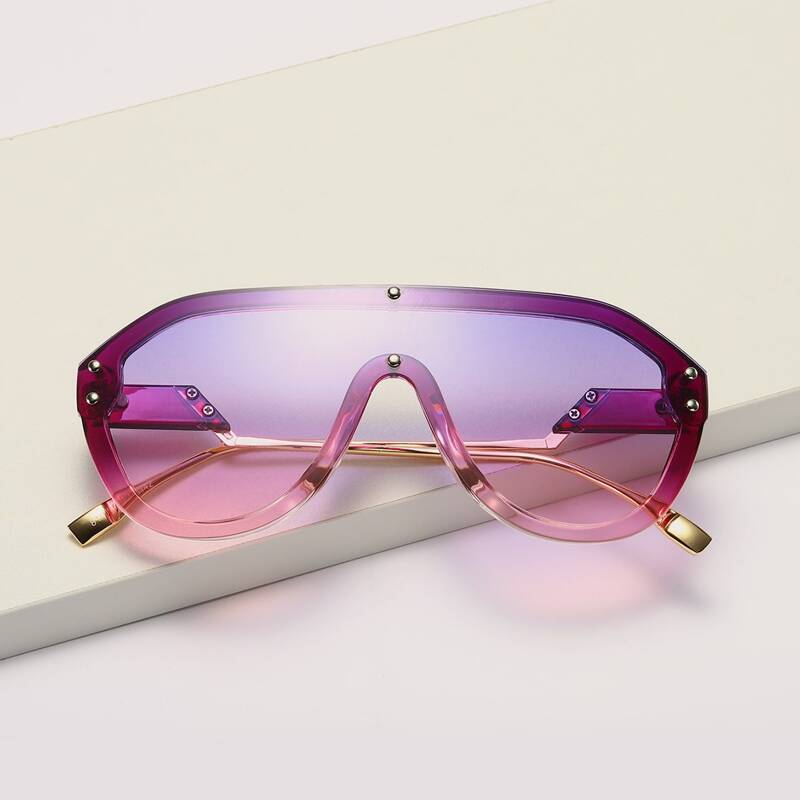 

Flat Top Sunglasses, Pink