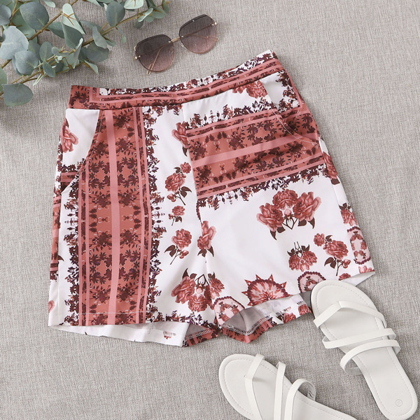 

Elastic Waist Floral Shorts, Red and white