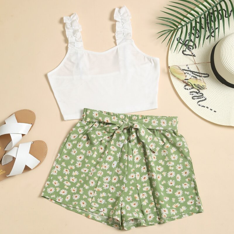 

Frill Trim Top & Belted Floral Shorts, Multicolor