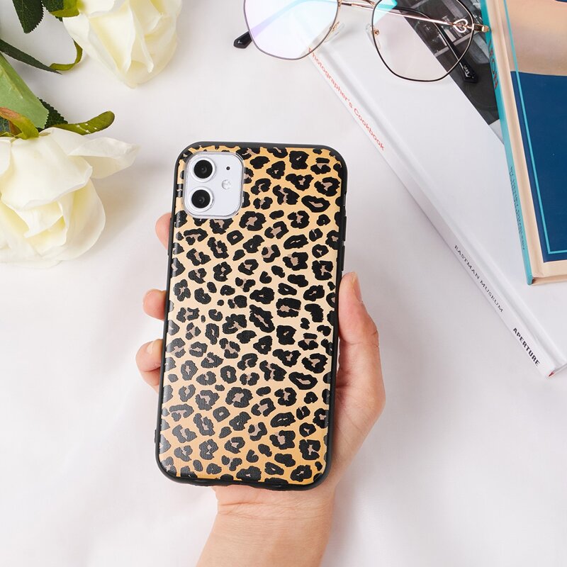 

Leopard iPhone Case, Multicolor
