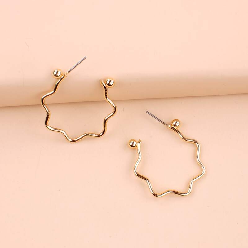 

Hollow Out Cuff Hoop Earrings, Gold