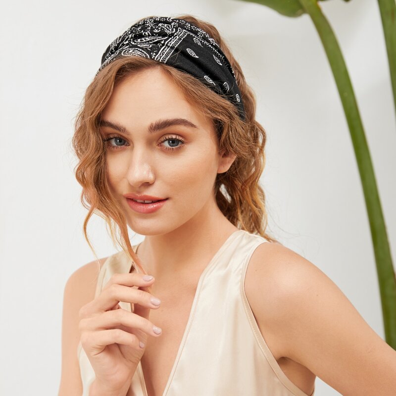 

Paisley Pattern Headband, Black