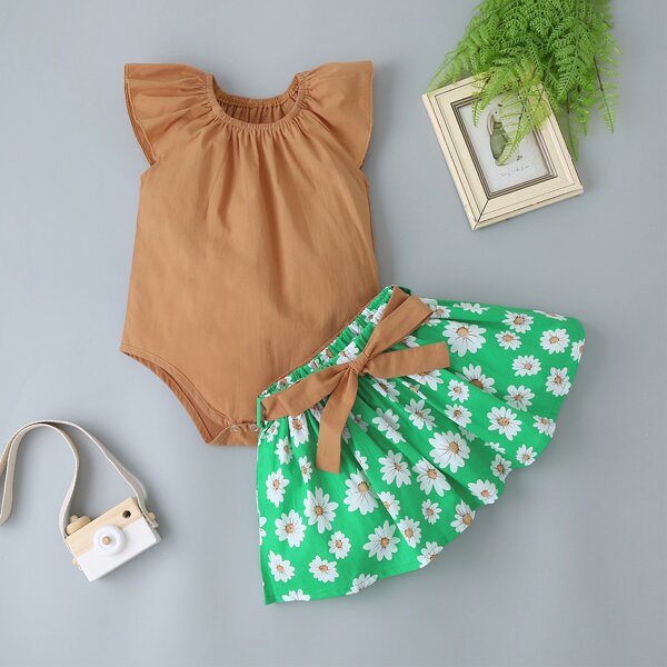 

Baby Girl Ruffle Bodysuit & Belted Floral Skirt, Multicolor