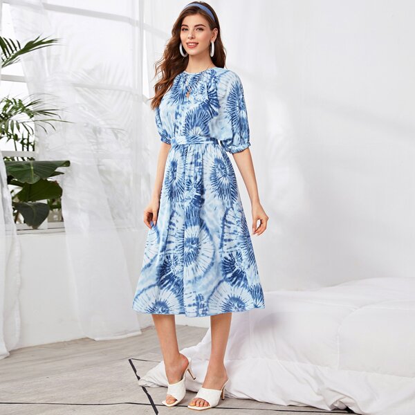 

Knotted Open Back Dolman Sleeve Tie Dye Dress, Blue