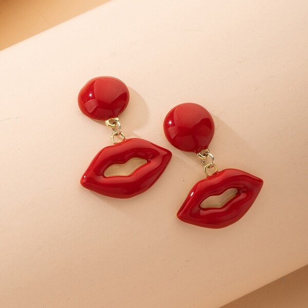 

Lip Design Drop Earrings, Red