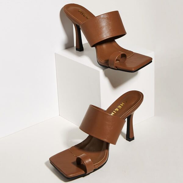 

Toe Loop Stiletto Heeled Sandals, Brown