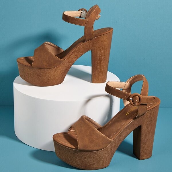 

Open Toe Ankle Strap Chunky Heeled Sandals, Brown