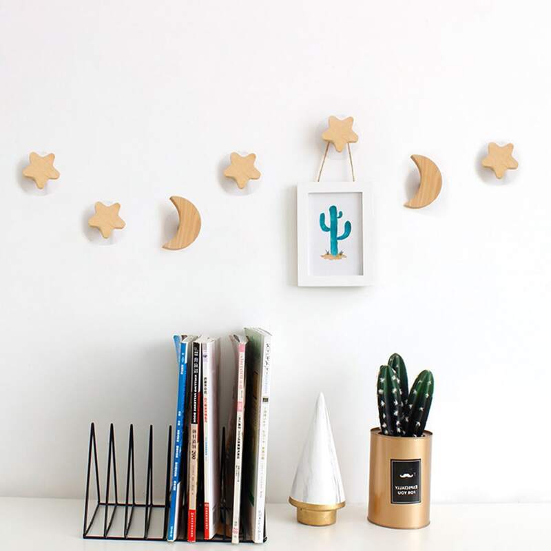 

1pc Star & Moon Shaped Wall Hook, Apricot
