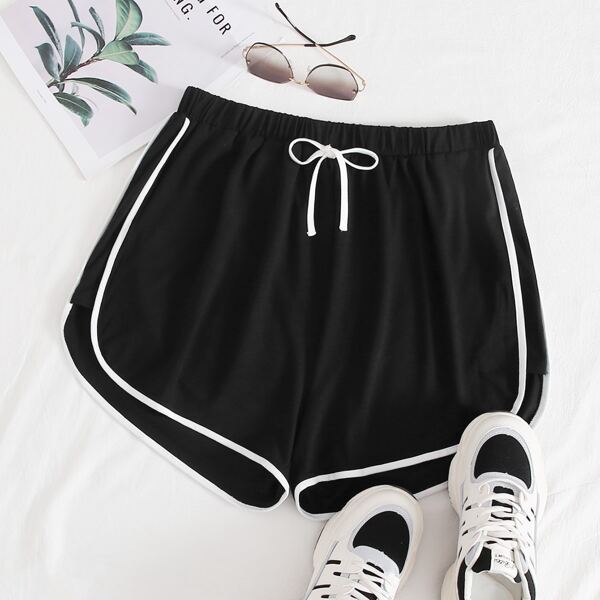 

Plus Knot Dolphin Hem Shorts, Black